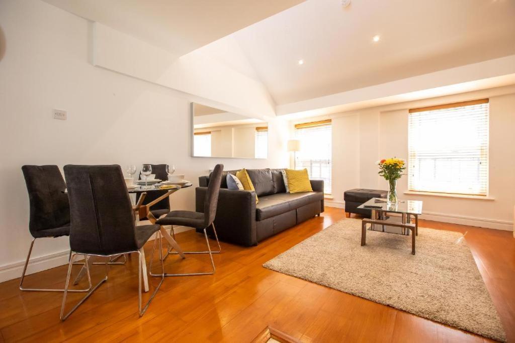 Grafton Street District Apartments Dublin Ngoại thất bức ảnh